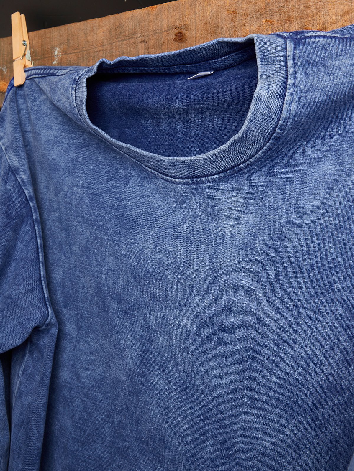 Western Style Distressing Sweatshirt